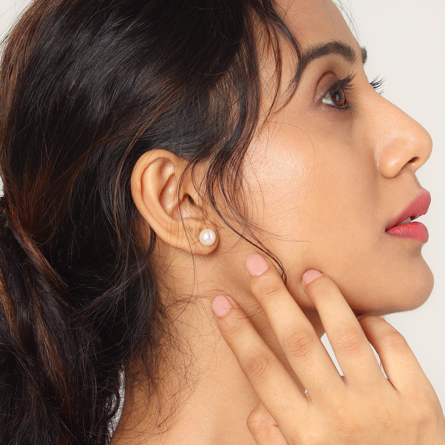 Classic Pearl Studs