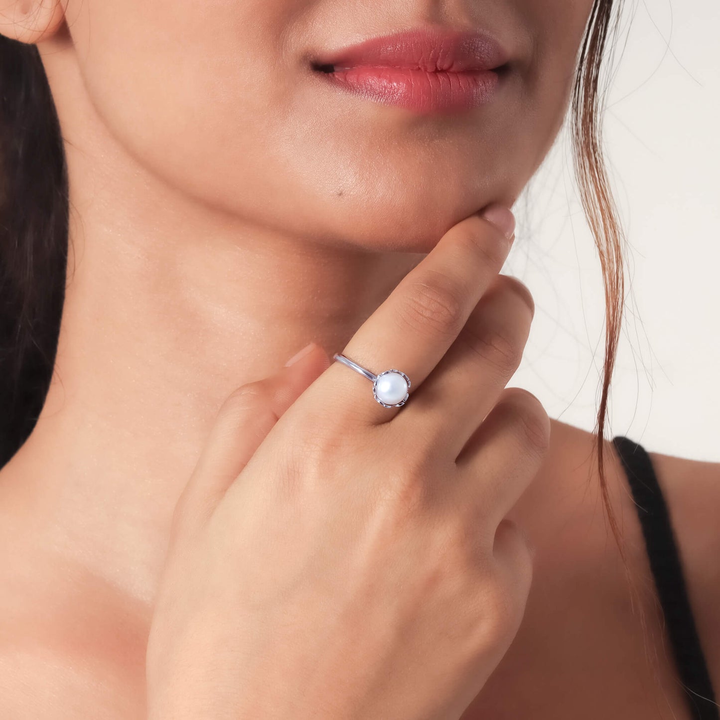 Leaflet Pearl Ring