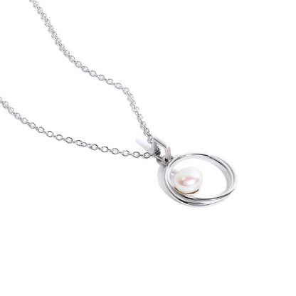 Disc Pearl  Pendant
