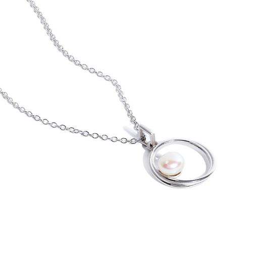 Disc Pearl  Pendant