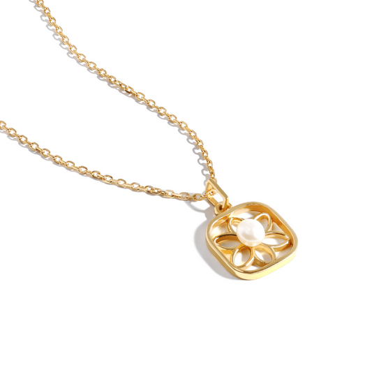 Floral Pearl Pendant