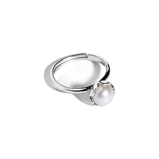 Leaflet Pearl Ring