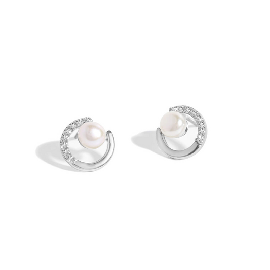 Disc Pearl Earrings