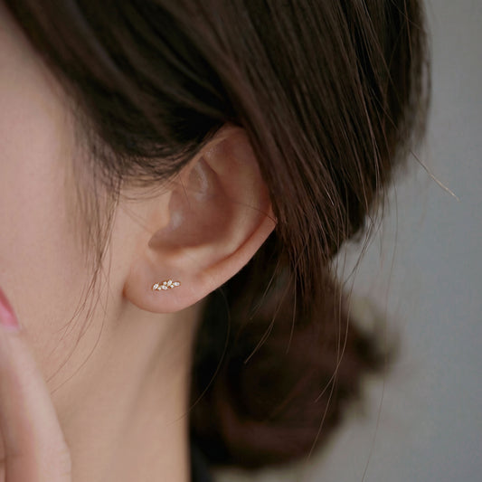 Wreath Glow Studs
