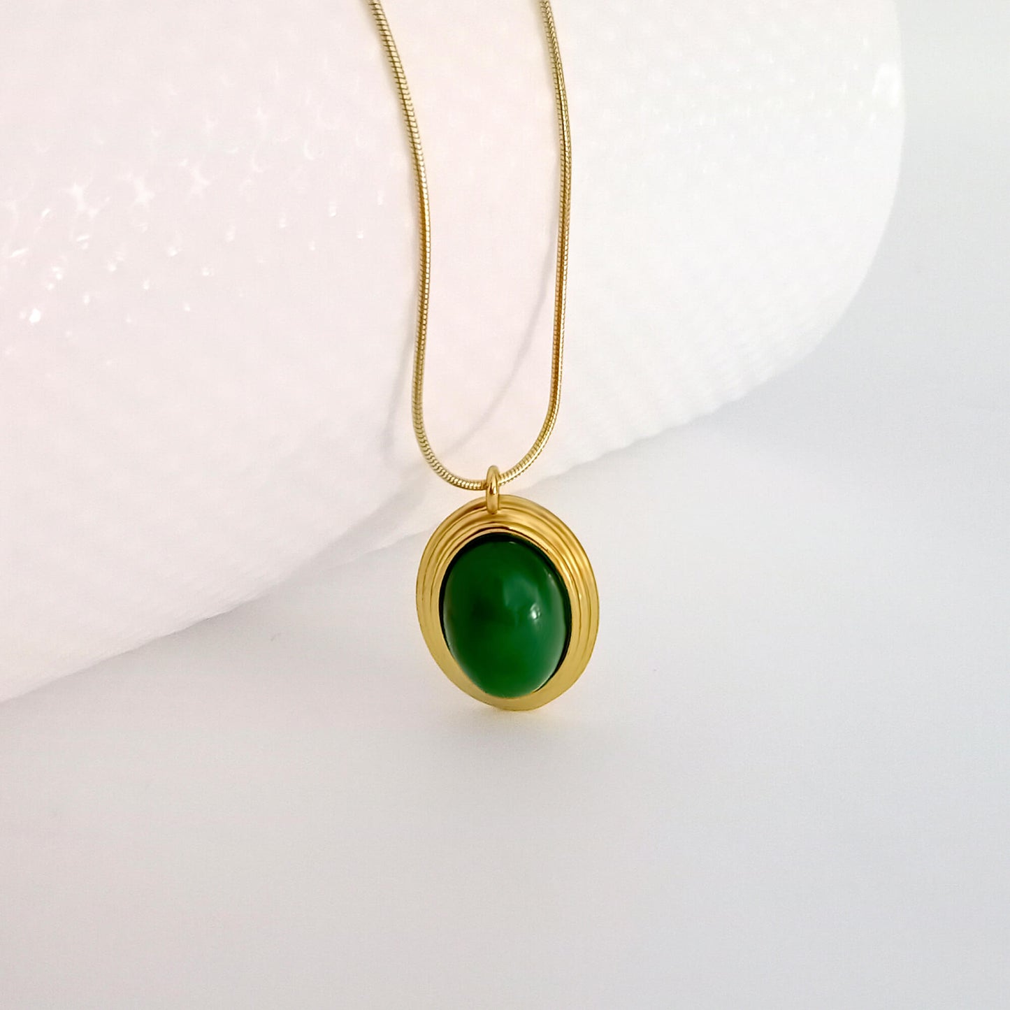 Oval Halo Pendant