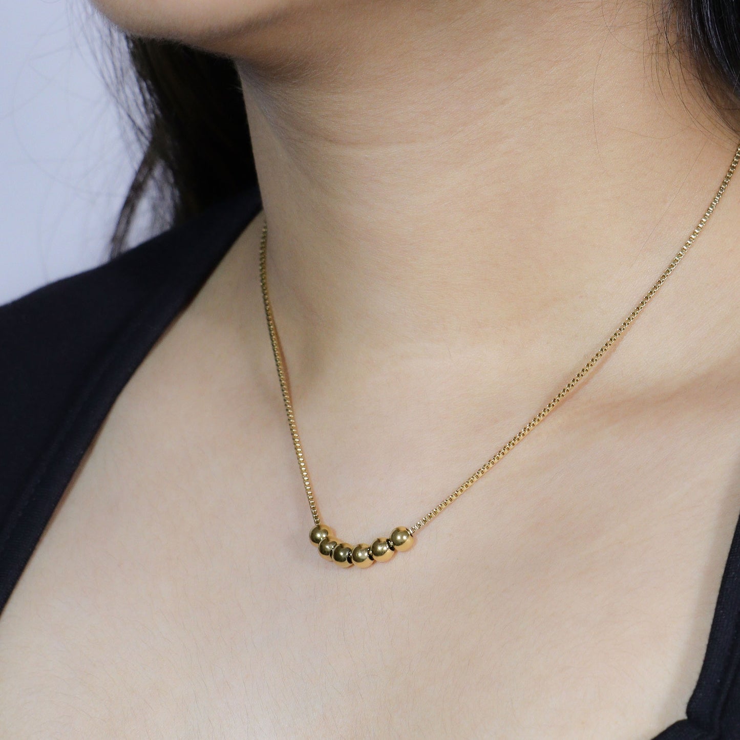 Gold Spheres Necklace