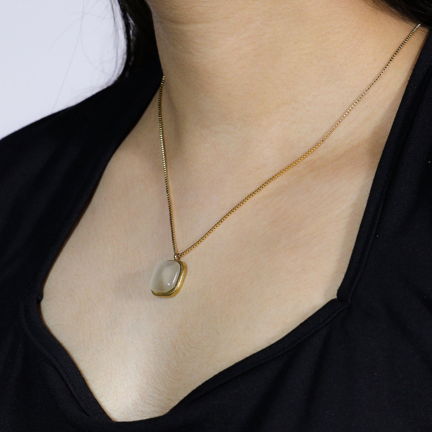 Soft Square Pendant